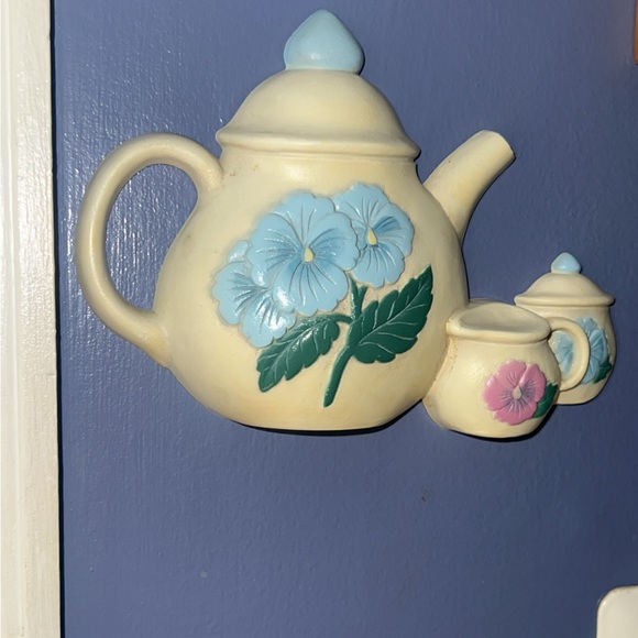 Burwood Products Teapot with Cream and Sugar Creamer And Sugar Dish Wall Art - Picture 4 of 7